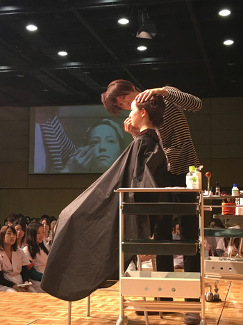 헐리우드뷰티전문학교 졸업생  (11).jpg