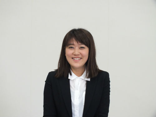 N-14-何　謹［東洋言語語学院］　.JPG