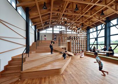 ics컬리지오브아츠 전문학교  (7).JPG