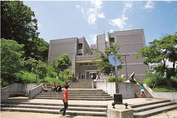 타마미술대학 조각학과 2 (1).JPG