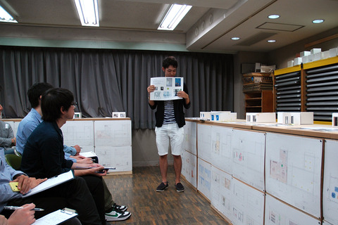 05.jpg
