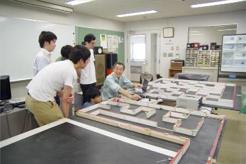 image005.jpg