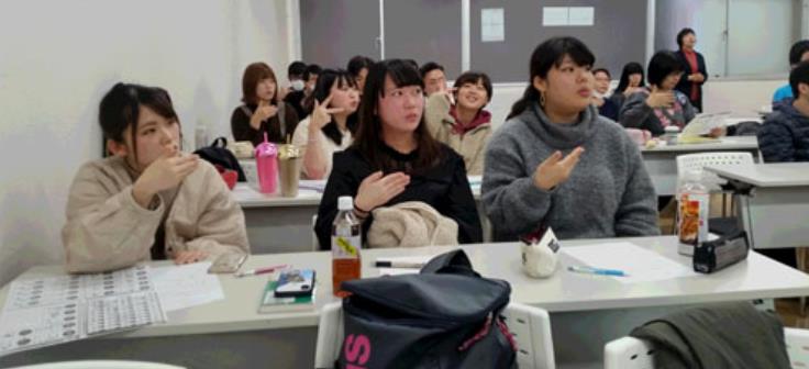 일본복지교육전문학교_청각장애 특별수업 (4).JPG