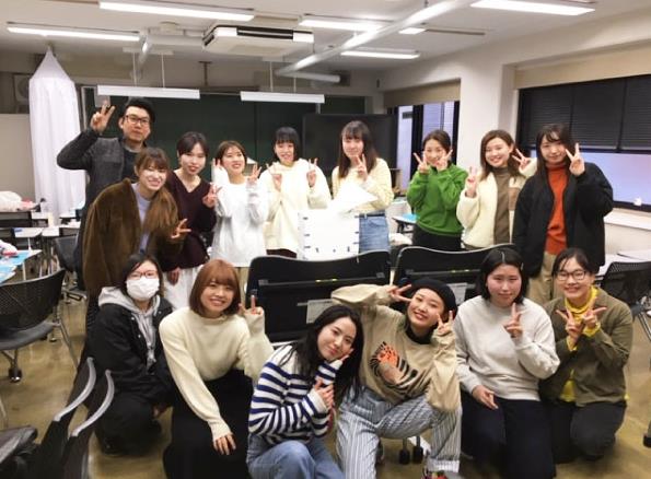 일본유학_도쿄디자인전문학교_이세탄 백화점 컬래버레이션 수업 (2).JPG