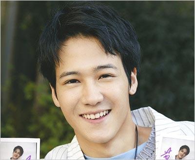 캬리 파뮤파뮤 남친 하야마 쇼노 2.JPEG