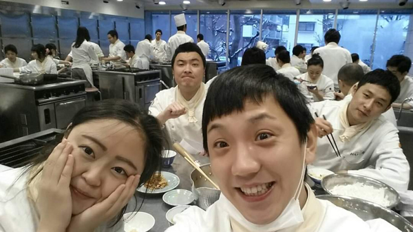 핫토리 졸업생 이자카야 아리 임유석 셰프 10.jpg