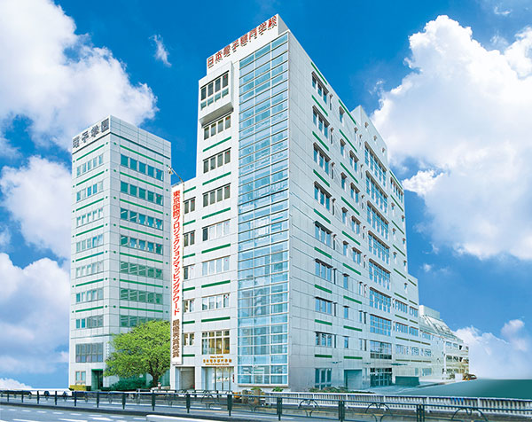 1_日本電子専門学校 4.jpg