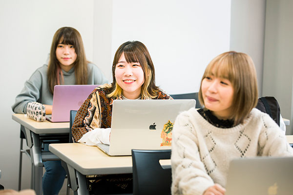 3_日本デザイナー学院 3.jpg