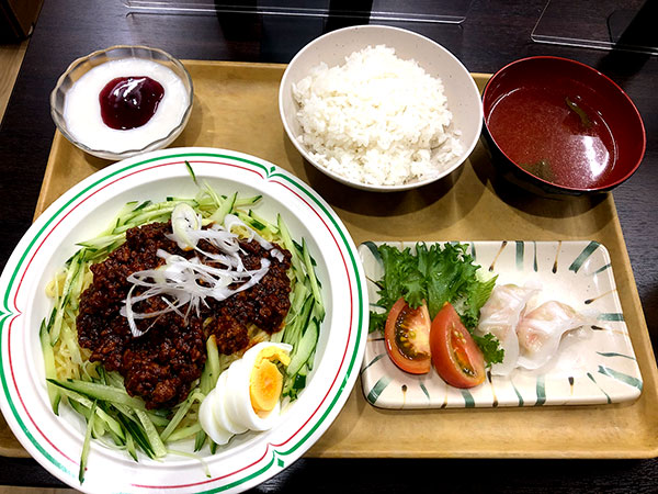 일본 교리쯔 기숙사 도미 사기누마 14.jpg