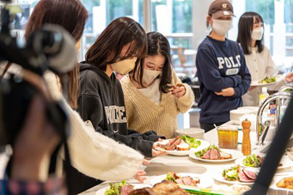오비린대학 푸드비즈니스 식재 요리 수업 4.jpg