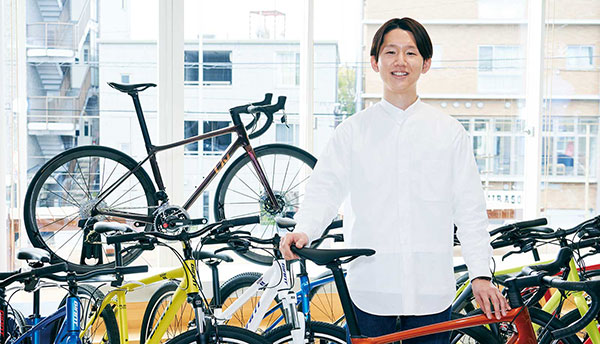 도쿄사이클디자인전문학교 졸업생 취업자 1.jpg