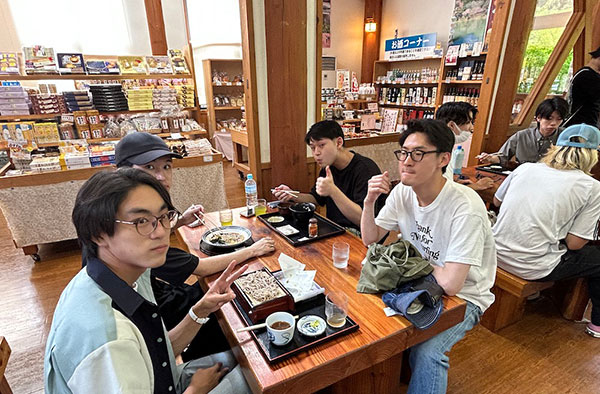 히코미즈노주얼리컬리지 슈즈코스 크리에이티브 캠프 5.jpg