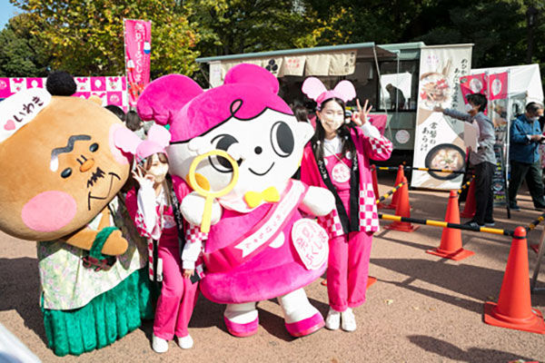 도쿄스시와쇼쿠조리전문학교 생선마쓰리 참가 2.jpg