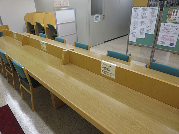 일본전자전문학교 도서실 정보와 자습공간 제공 3.jpg