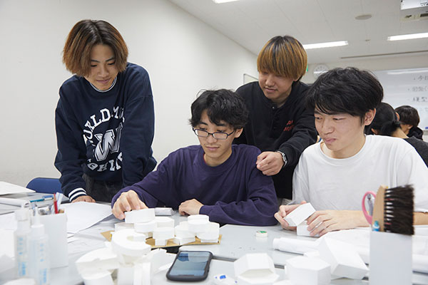 設計演習_82A4361.jpg