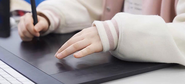 도쿄디자인전문학교 애니메이션과 3.jpg