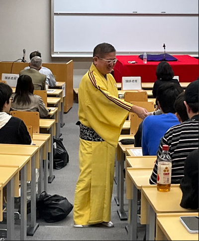 다이토분카대학 문학부 특별강의 창작 라쿠고 3.jpg