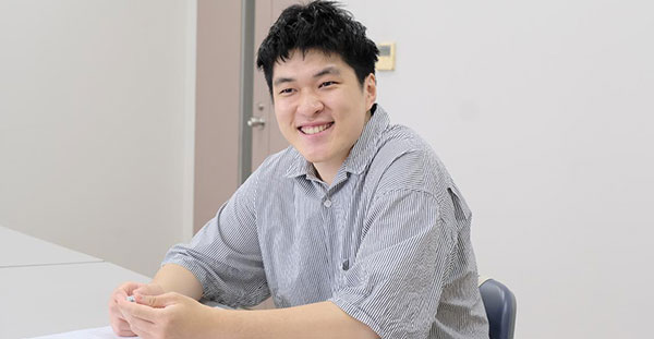 센슈대학대학원 경영학연구과 수료생 3.jpg