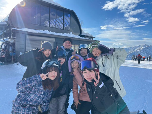 오비린대학 일본 문화 교류 하쿠바 스키 체험 8.jpg