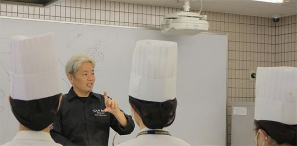 무라카와학원 야마노테조리제과전문학교 파티시에 교장 취임 2.jpg