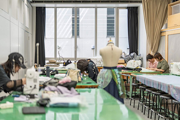 일본미술 쿠와사와디자인연구소 상품기획 수업 9.jpg