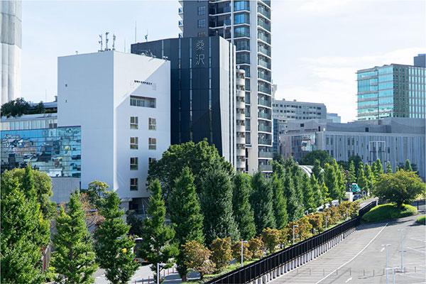 쿠와사와디자인연구소 졸업생 코스메틱 디자인 참가 8.jpg