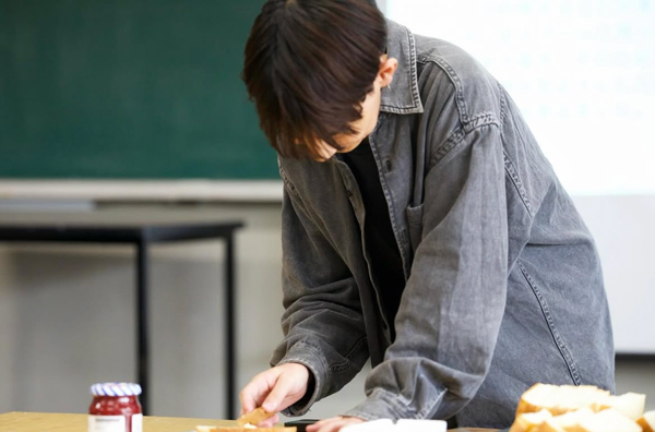 ICS컬리지오브아츠 인테리어 디자인과 시공 수업 2.jpg