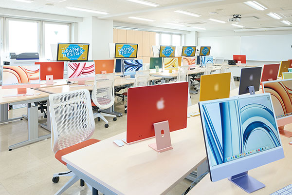 일본전자전문학교 모바일앱개발 졸업작품전 13.jpg